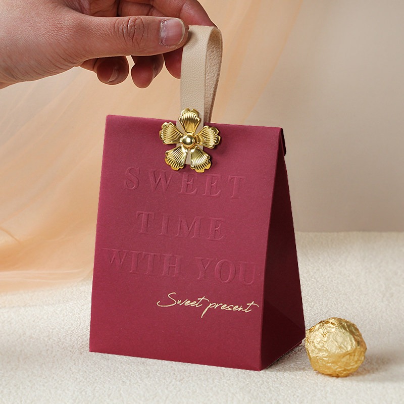 Caja de regalo roja de primera - Wedding Supply Wholesale reseña y precio